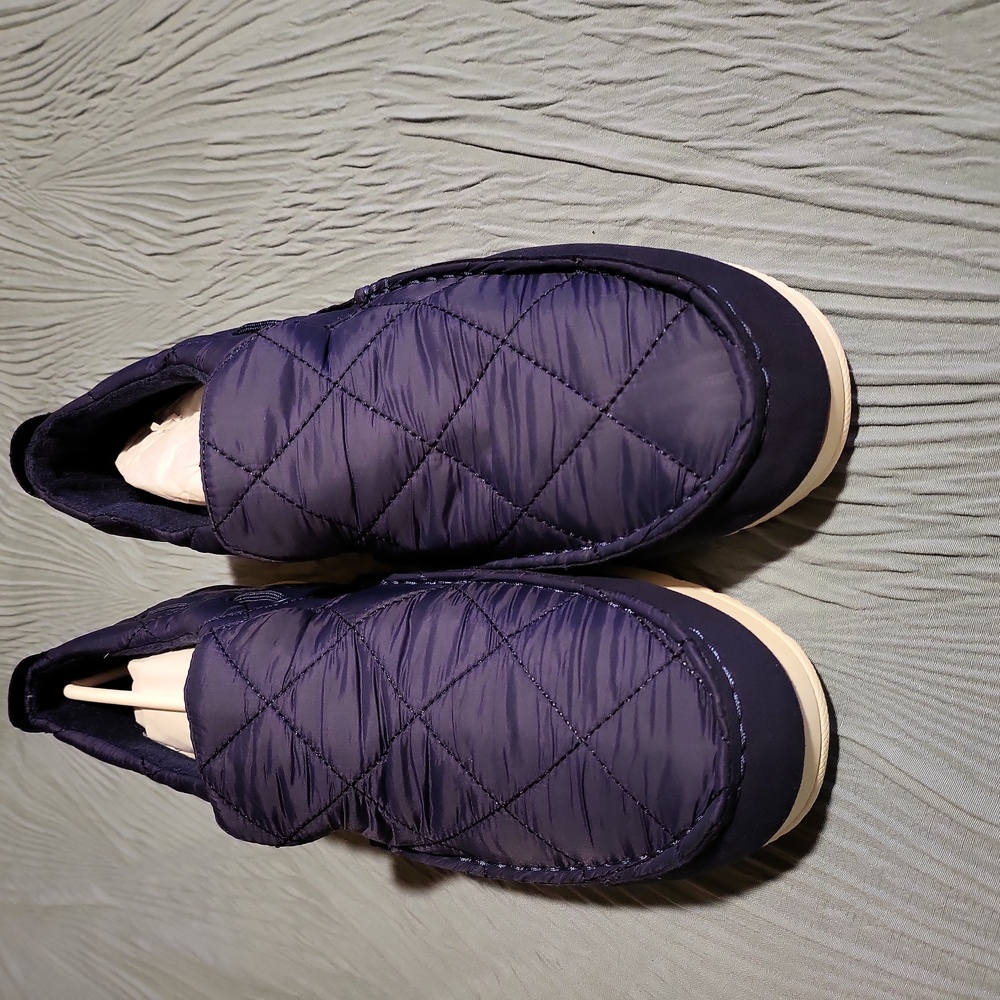 Men's Sperry Quilted Slip-On Shoes in Navy
